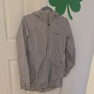 Columbia WOMENS Light Gray Hooded Windbreaker